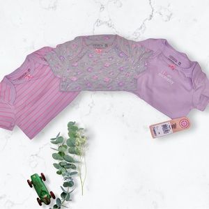 Nevada | size 6m BNWT girls diaper onesie.